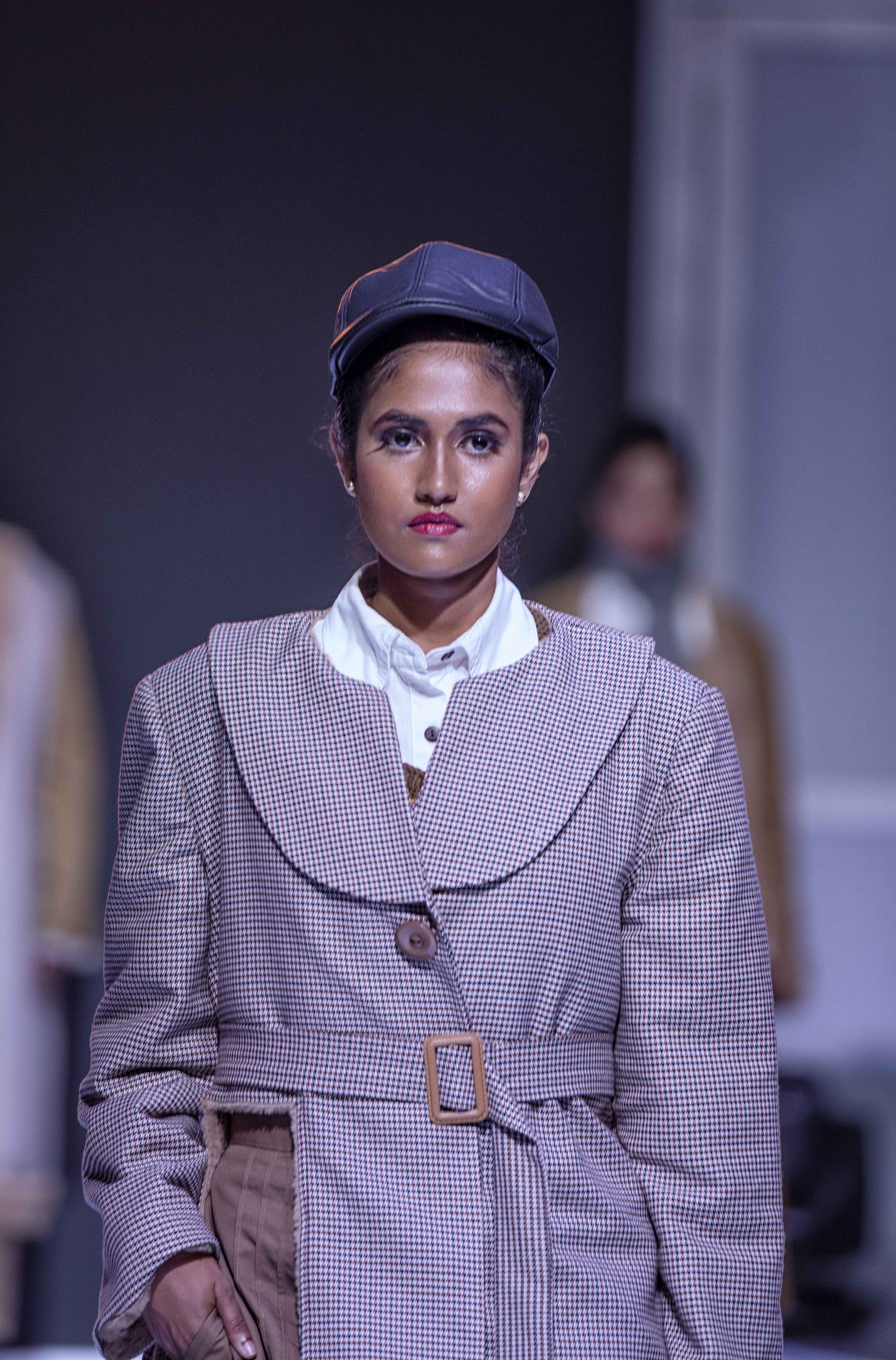 16 TH GRADUATION FASHION SHOW OF THE DEPARTMENT OF TEXTILE & APPAREL